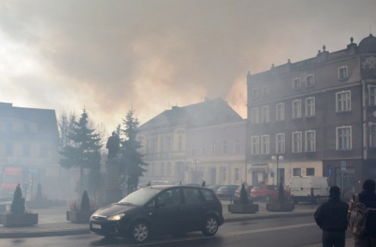 Krotoszyn. Pożar w kamienicy na Małym Rynku - Zdjęcie główne