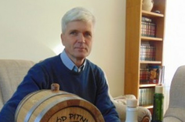 Sławomir Surdy - specjalista od miodów pitnych  - Zdjęcie główne