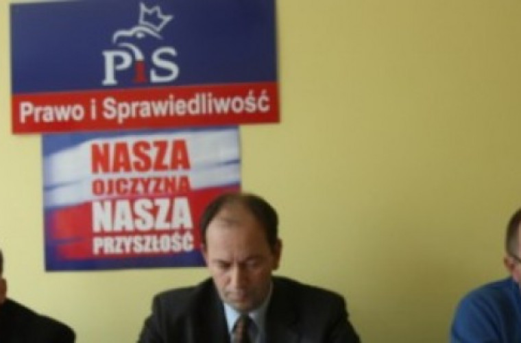 Powiat: Deklaracja samorządowca działaczy PiS-u - Zdjęcie główne