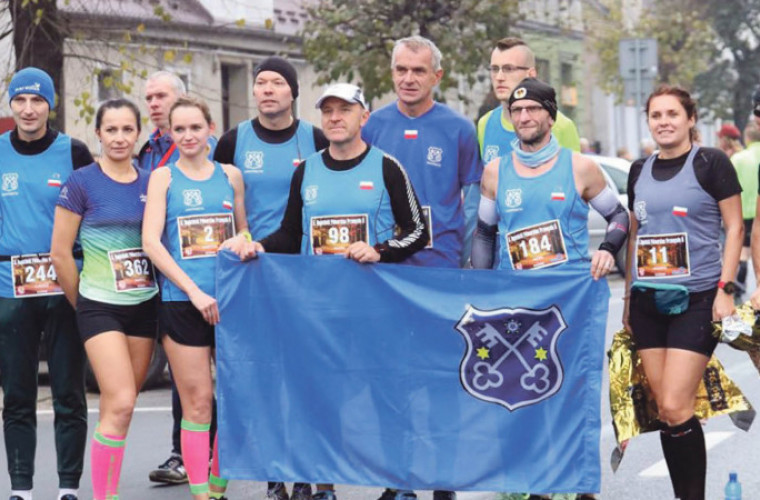 Krotoszanie na jubileuszowym  V Rogozińskim Półmaratonie - Zdjęcie główne