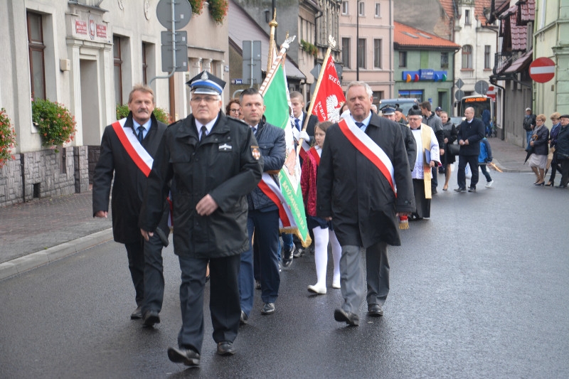 Koźmin Wlkp. Odsłonili tablicę burmistrza Janusza Podlewskiego [ZDJĘCIA] - Zdjęcie główne