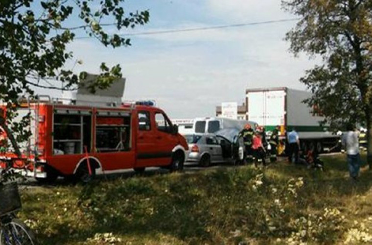 Krotoszyn. Wypadek drogowy. Trzy osoby ranne [ZDJĘCIA] - Zdjęcie główne