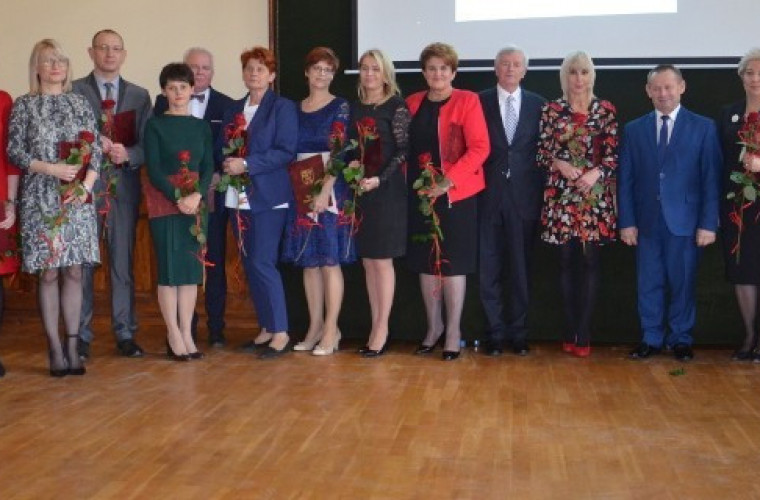 Powiat: Święto Edukacji Narodowej. [ZDJĘCIA] - Zdjęcie główne