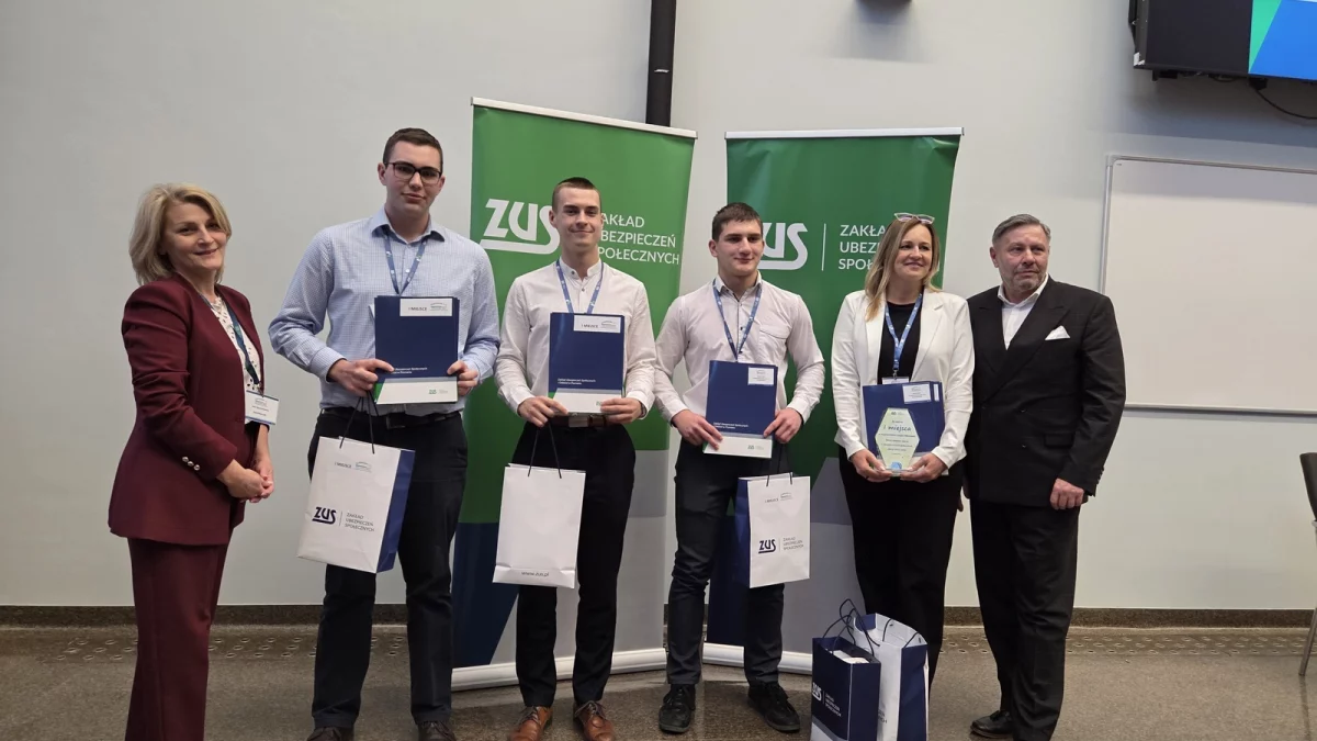 Pokonali tysiące uczniów. Teraz przed nimi wielki finał