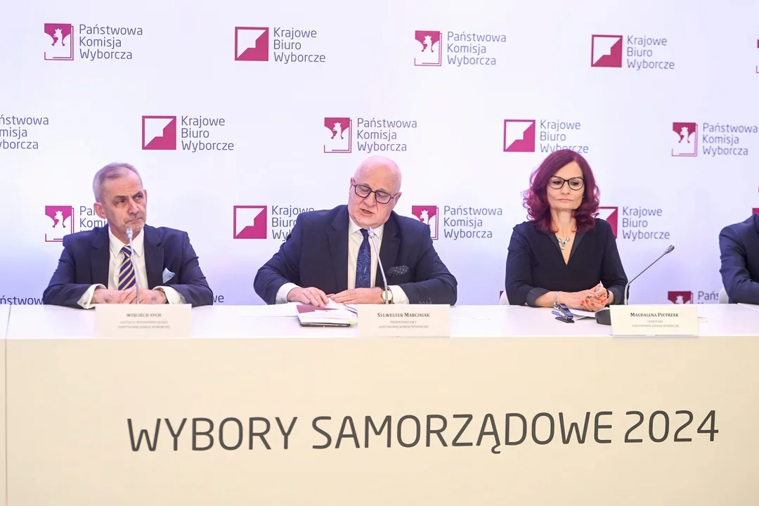 PKW wylosowało numery list wyborczych. Na której liście znajdziesz nazwisko swojego kandydata? - Zdjęcie główne