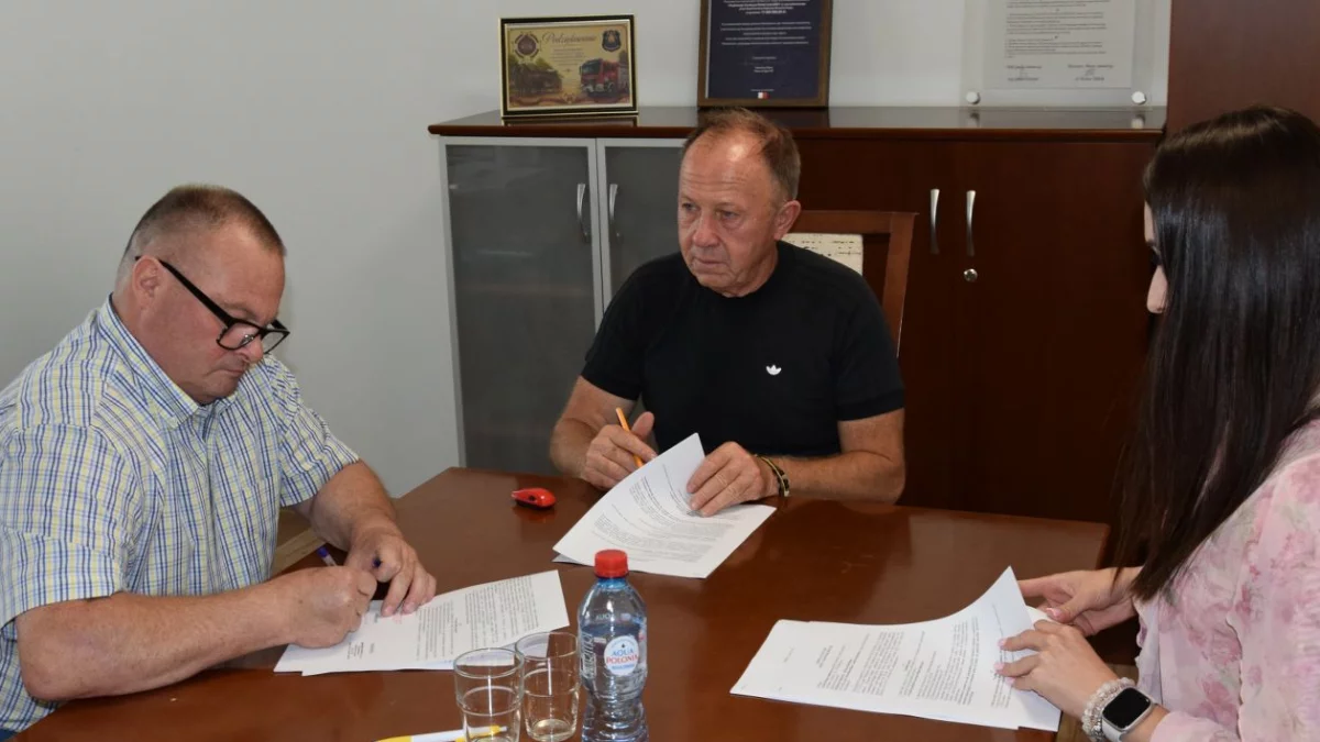 Duża inwestycja w Sulmierzycach. Trzy ulice doczekają się nowych chodników