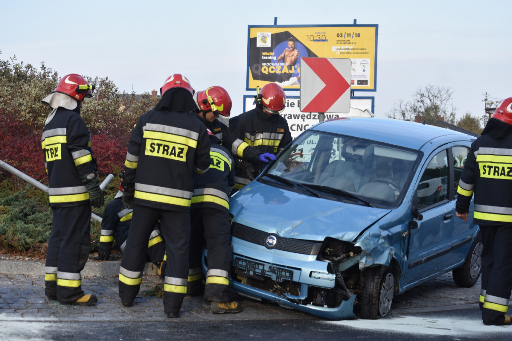 Wypadek na Ostrowskiej w Krotoszynie - Zdjęcie główne