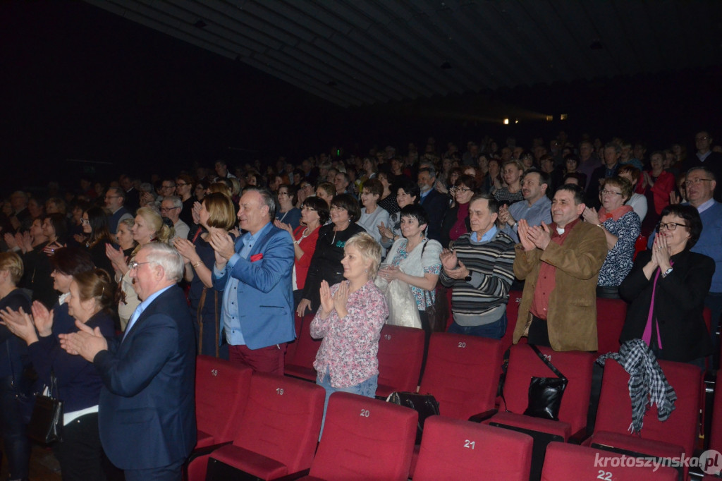 Krotoszyn: Owacja na stojąco dla Edyty Geppert [ZDJĘCIA] - Zdjęcie główne