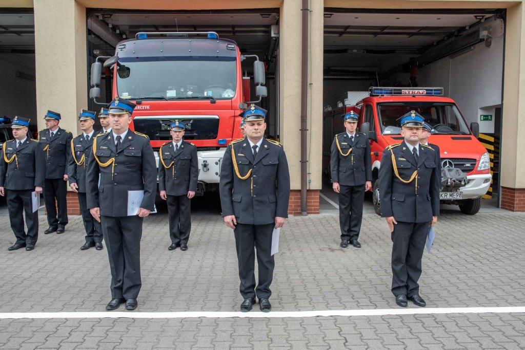 Awanse zawodowe krotoszyńskich strażaków