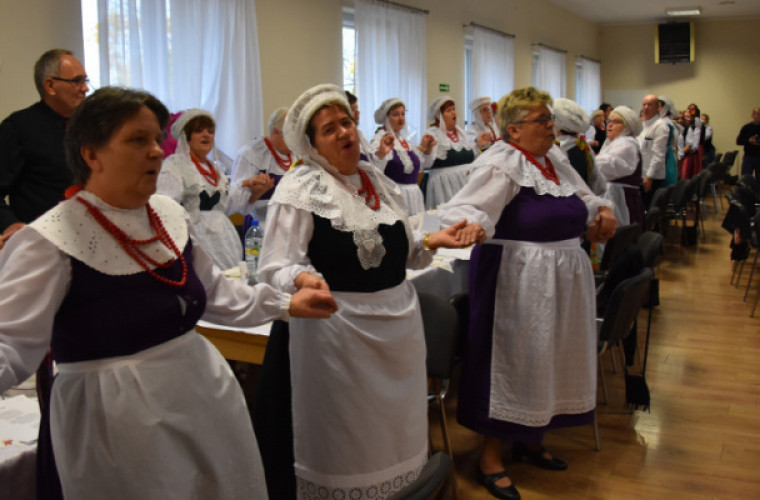 Przegląd folklorystyczny "Ocalić od zapomnienia" w Kobiernie [ZDJĘCIA] - Zdjęcie główne