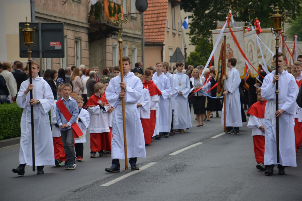 Krotoszyn. Procesja Bożego Ciała przeszła ulicami miasta [FOTO] - Zdjęcie główne