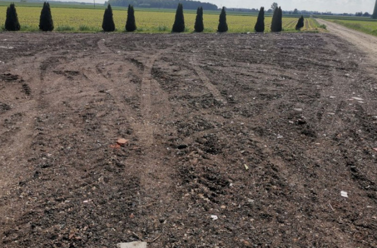 Kuklinów. Mieszkańcy utwardzili plac przy szkole - Zdjęcie główne