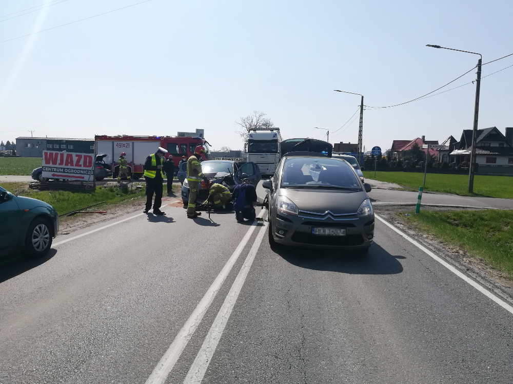 Zderzenie dwóch samochodów na Koźmińskiej w Krotoszynie