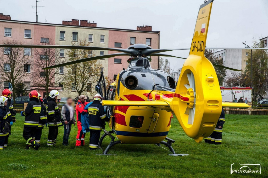 Koźmin Wlkp. Helikopter LPR na boisku szkolnym [FOTO] - Zdjęcie główne