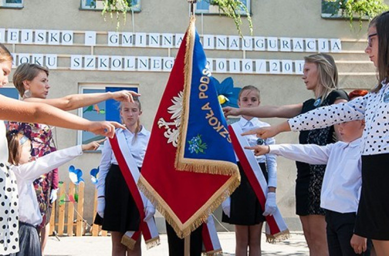 Szkoła w Świnkowie ma nowego patrona - Zdjęcie główne