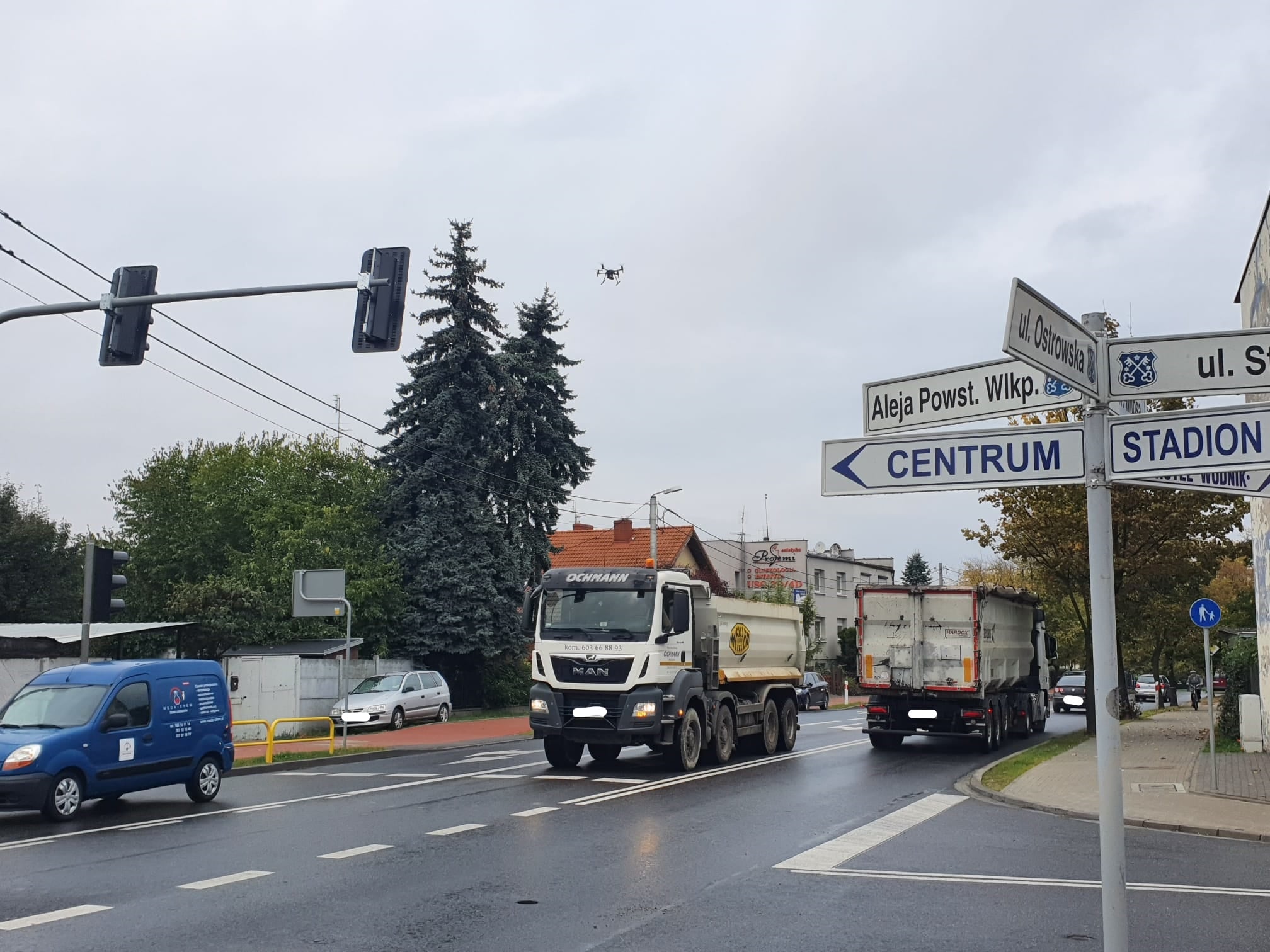 Krotoszyn. Policjanci użyli drona. Posypały się mandaty - Zdjęcie główne