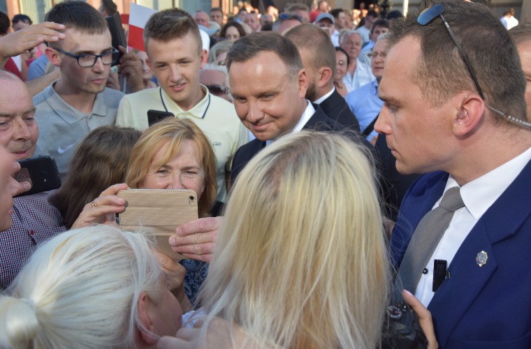 Krotoszyn: Prezydent Andrzej Duda spotkał się z mieszkańcami - Zdjęcie główne