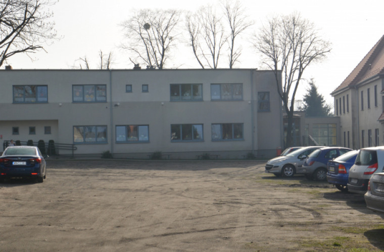 Borzęcice. W oczekiwaniu na nowe boisko - Zdjęcie główne