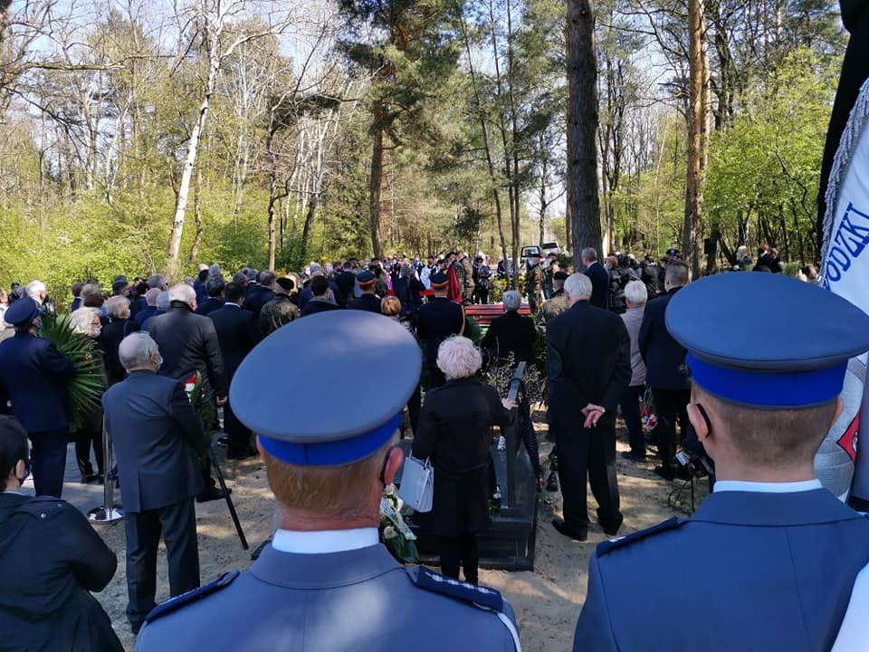 Ostatnie pożegnanie Krystyny Łybackiej - Zdjęcie główne