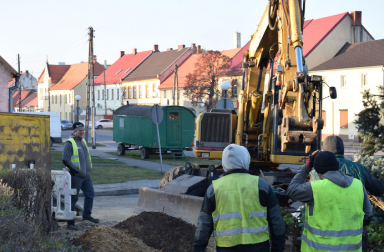 Zduny. Ruszyła budowa kolejnego odcinka kanalizacji - Zdjęcie główne