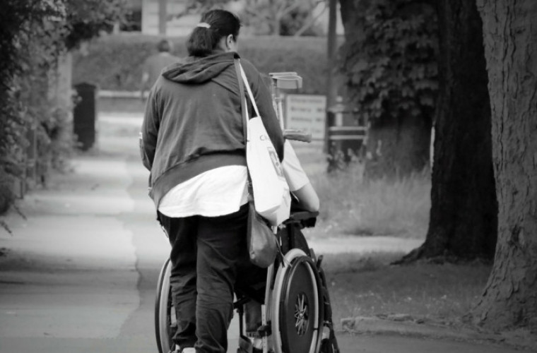 Rozdrażew. MOPS poszukuje asystentów osób niepełnosprawnych - Zdjęcie główne