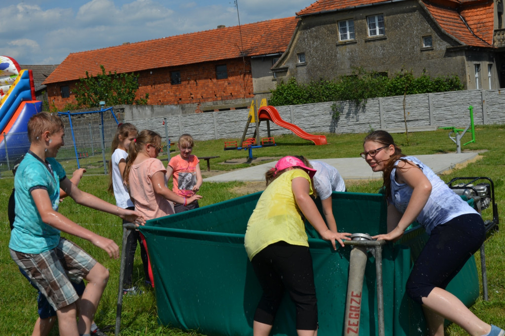 Wałków. Bawili się na festynie rodzinnym [FOTO] - Zdjęcie główne