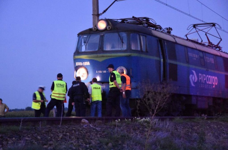Biadki. Pociąg potrącił mężczyznę [ZDJĘCIA] - Zdjęcie główne