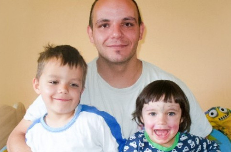 Piotr Zembski ze Zdun - tata 3-letniej Zuzanny oraz 5-letniego Mariana - Zdjęcie główne