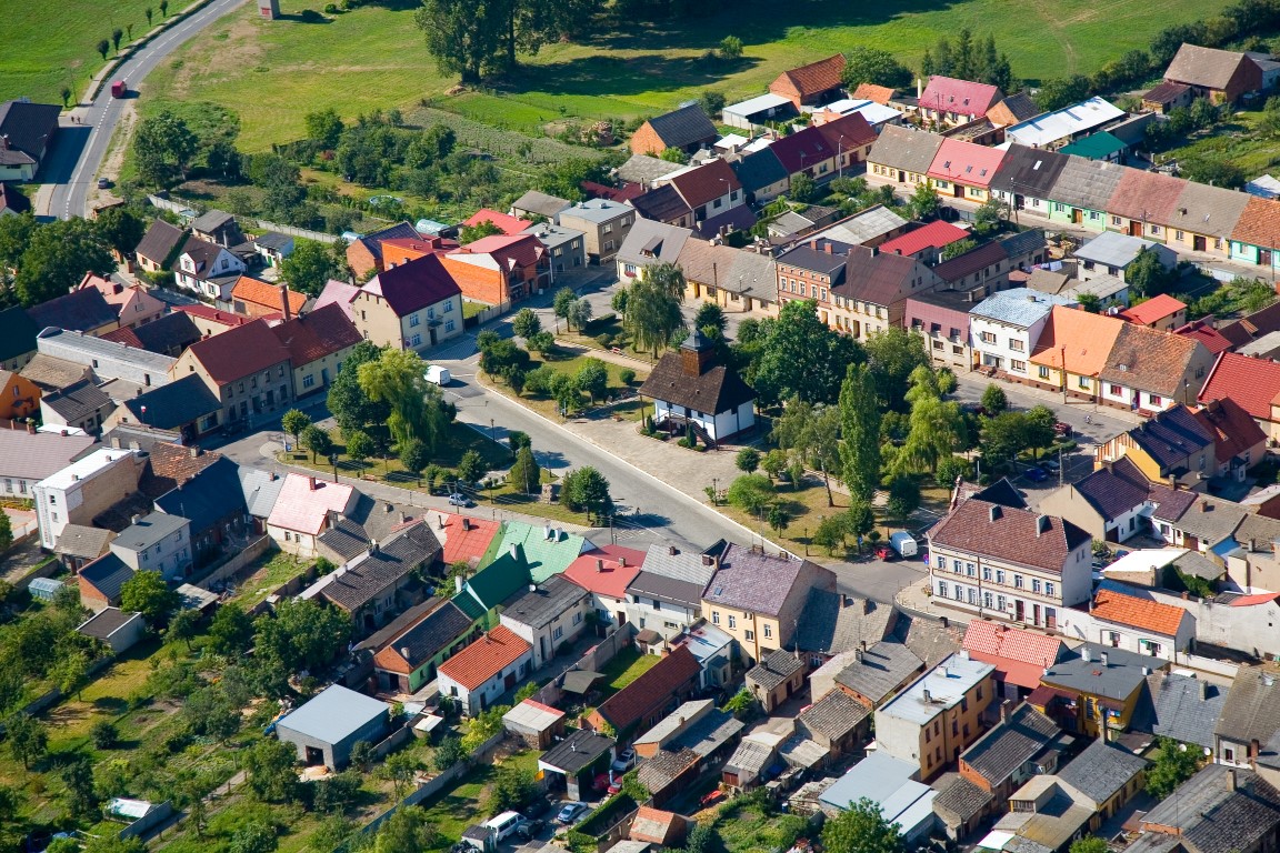 Sulmierzyce. Burmistrz prosi mieszkańców, by sprzątali  - Zdjęcie główne