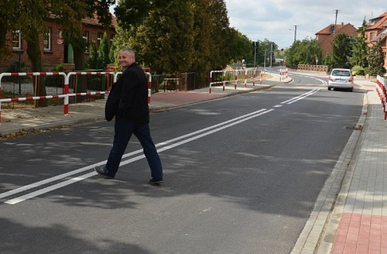 Grębów: Sołtys wymalował dyrektorowi - Zdjęcie główne