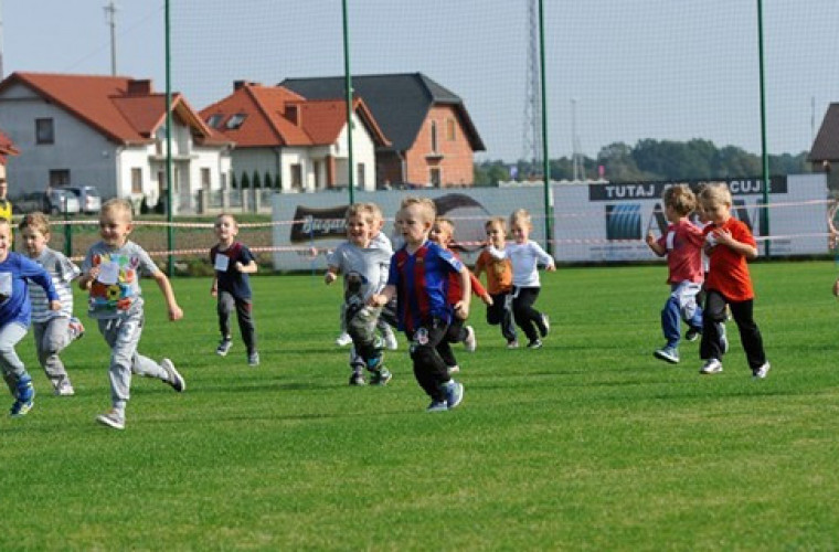 40 Bieg Maćka - biegi młodzieżowe i dziecięce - Zdjęcie główne