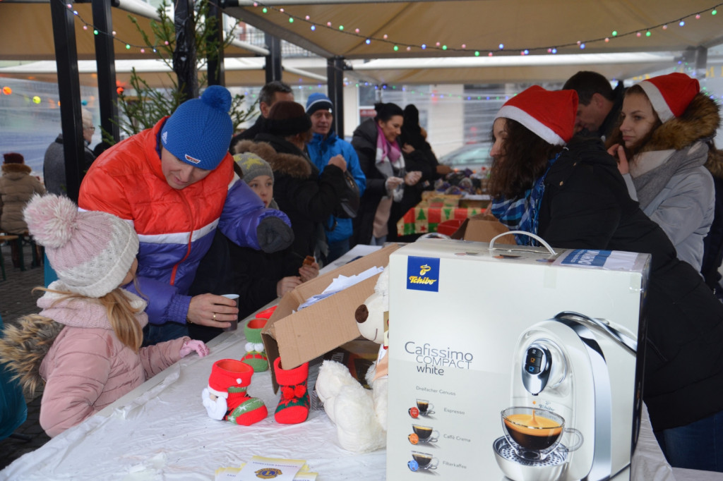 Krotoszyn.  Świąteczny Jarmark Lions Clubu [ZDJĘCIA] - Zdjęcie główne