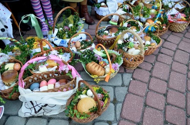 Dziś święconka. Co włożyć do koszyczka? - Zdjęcie główne