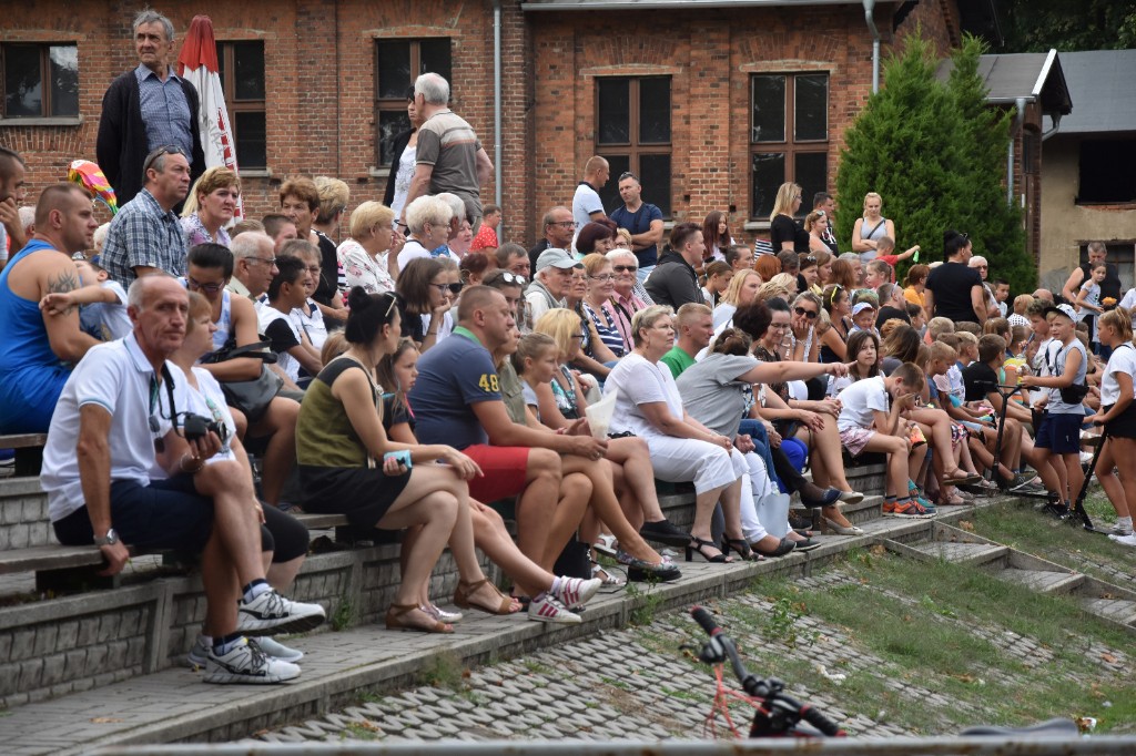 Koźmin Wlkp. GZIK i Festiwal kolorów - Zdjęcie główne