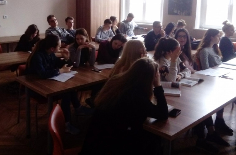 Krotoszyn. Licealiści kultywują pamięć o powstańcach - Zdjęcie główne