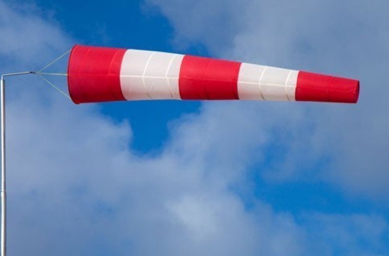 Uwaga! Będzie mocno wiało.  - Zdjęcie główne