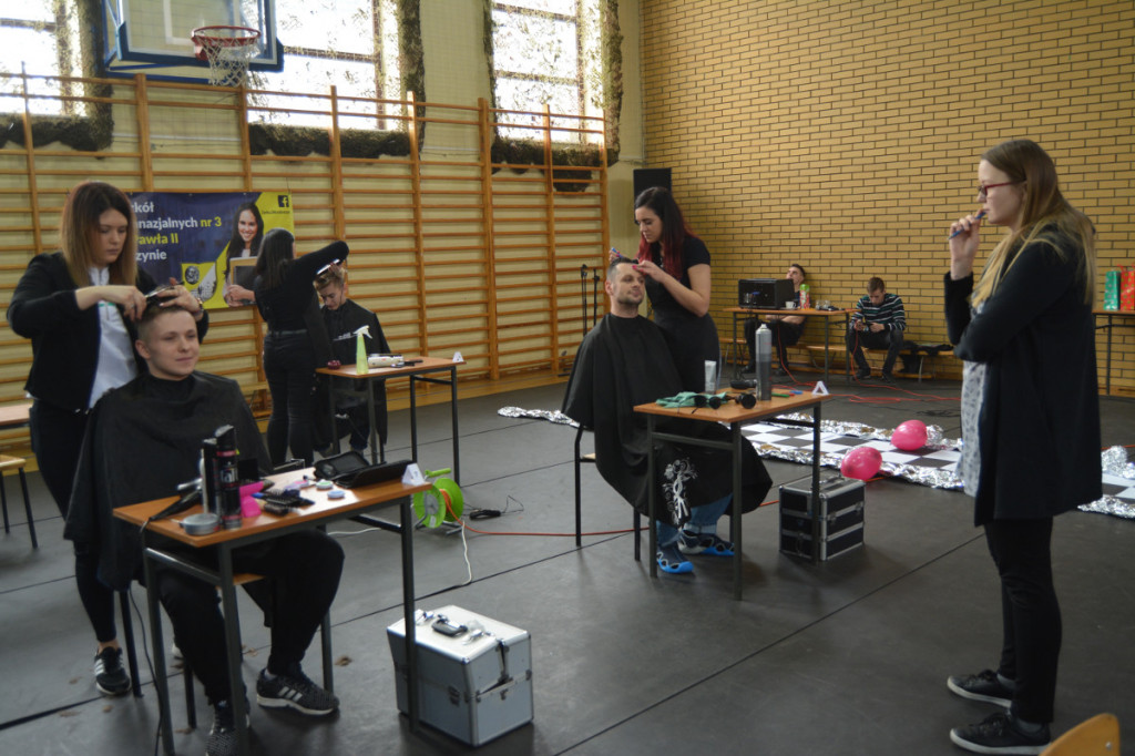 II Międzyszkolny konkurs fryzjerski Awangarda w Krotoszynie - Zdjęcie główne