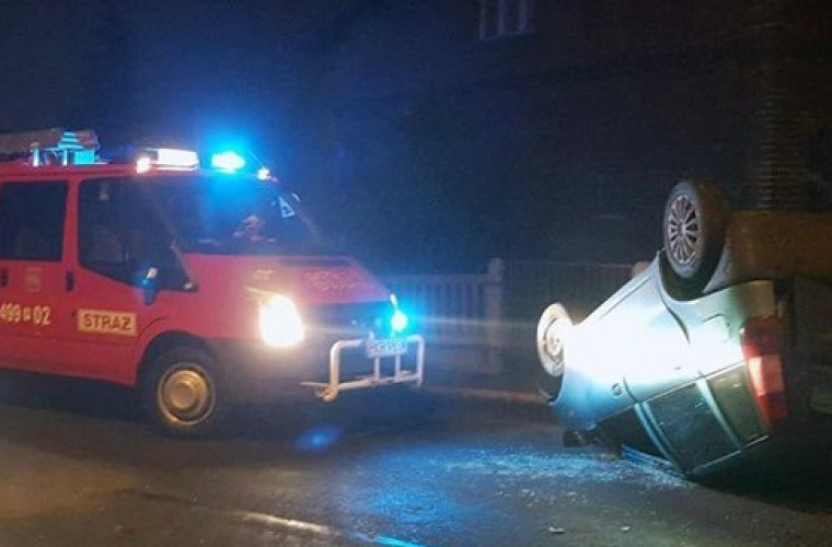 Kobylin. Wypadek przy przejeździe kolejowym [ZDJĘCIA] - Zdjęcie główne