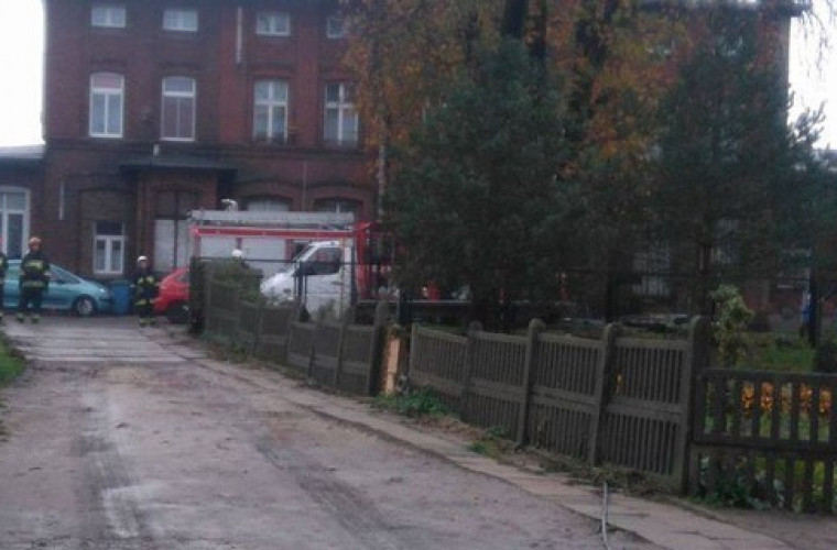 Koźmin Wlkp. Akcja strażaków na Dworcowej [ZDJĘCIA] - Zdjęcie główne