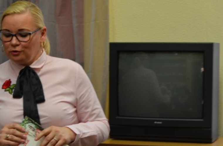 Koźmin Wlkp.Spotkanie autorskie z pisarką Magdaleną Ludwiczak - Zdjęcie główne