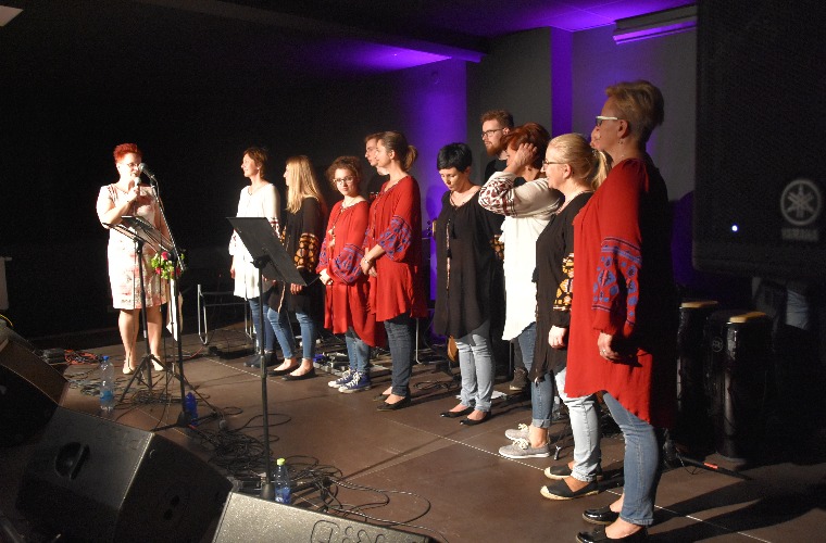 Krotoszyn: Positive - czyli pozytywne brzmienia w szczytnym celu - Zdjęcie główne