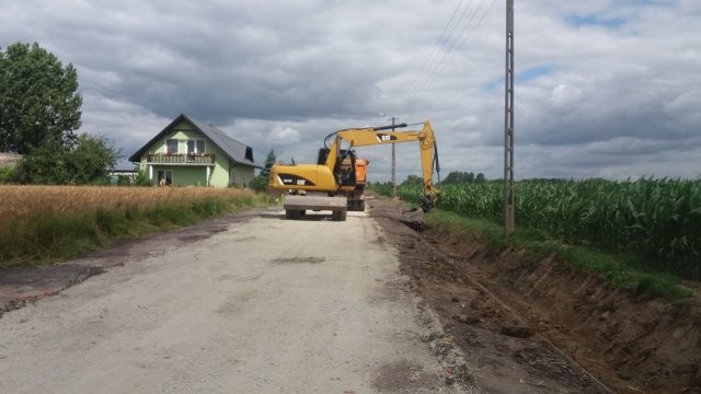 Remonty dróg w Rozdrażewie - Zdjęcie główne