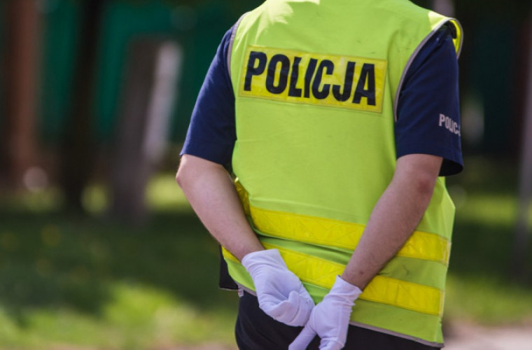 Krotoszyn. 25 policjantów i 2 cywili zakażonych koronawirusem - Zdjęcie główne