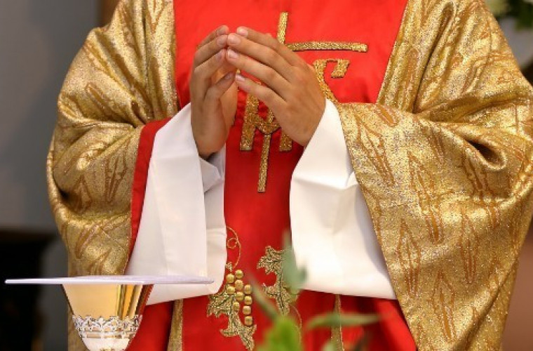 Biskup odwołał księdza i zabronił mu pracy w szkole - Zdjęcie główne