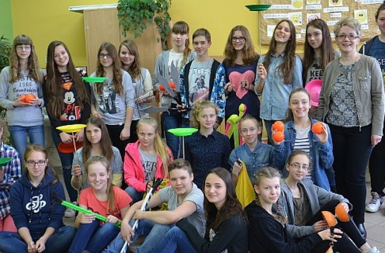 Grupa cyrkowa z Koźmina Wlkp. [FILM] - Zdjęcie główne