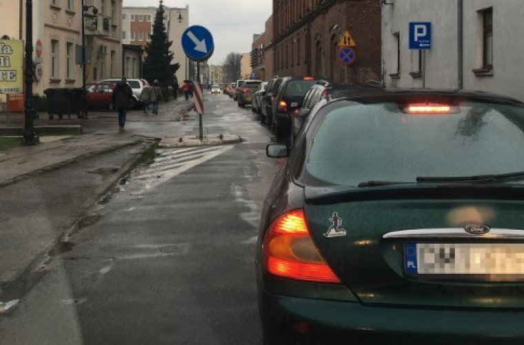 Krotoszyn stoi w korku! Uważajcie na drogach - Zdjęcie główne