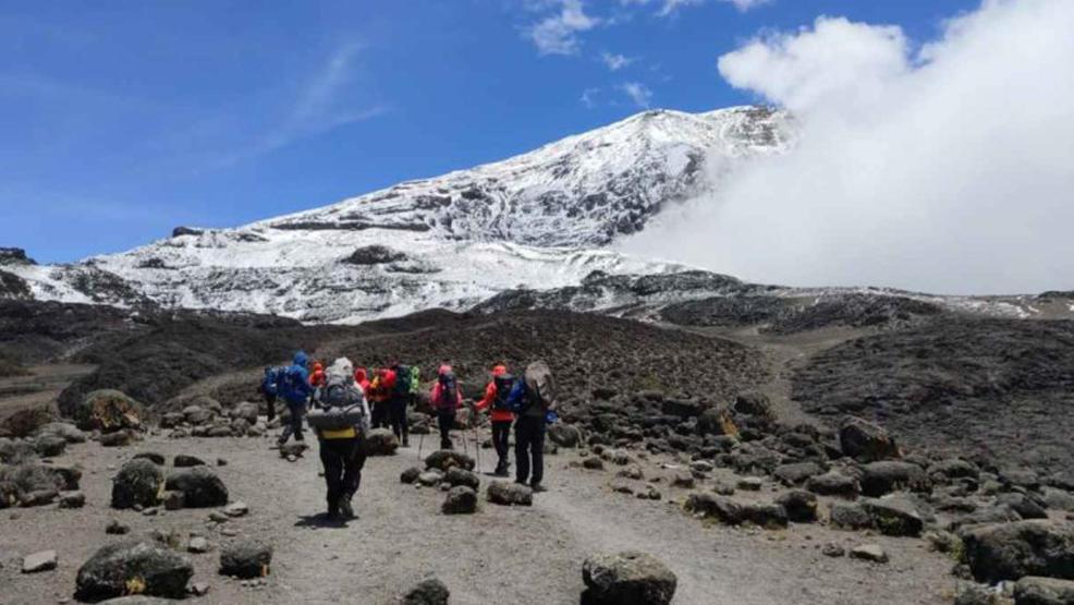 Jak wejść na Kilimandżaro  - Zdjęcie główne