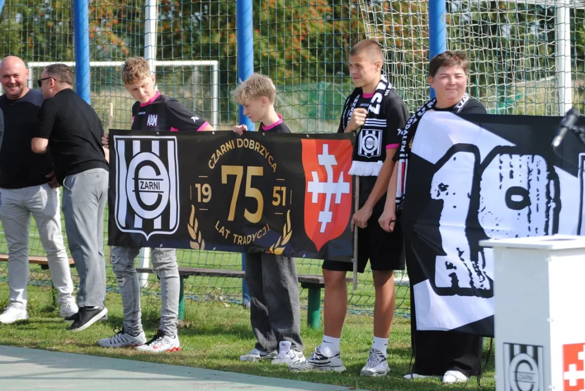 Czarni Dobrzyca świętują 75-lecie istnienia [ZDJĘCIA]