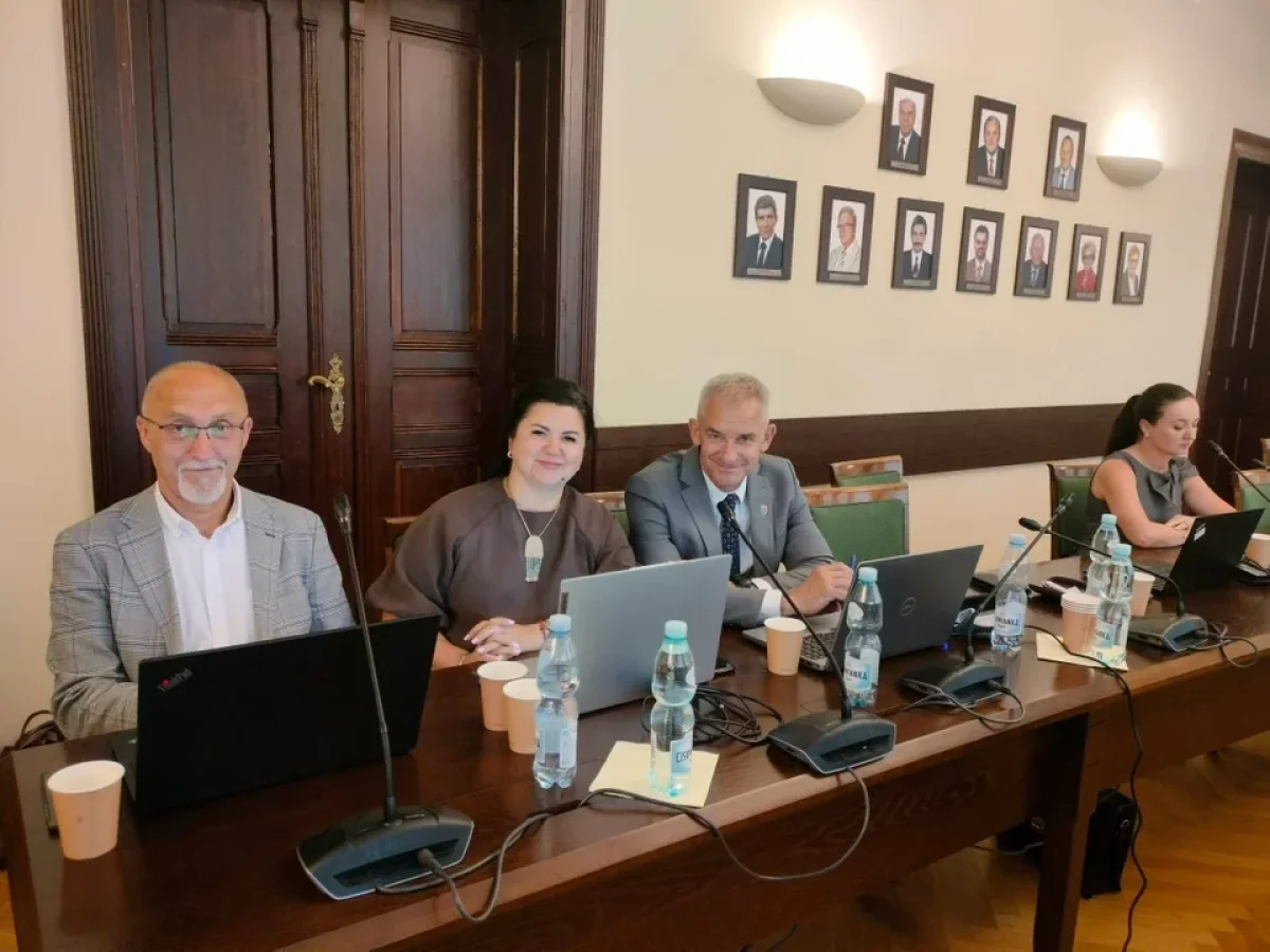Rada Powiatu Krotoszyńskiego ma nowego przewodniczącego. Zmiany także w składzie rady