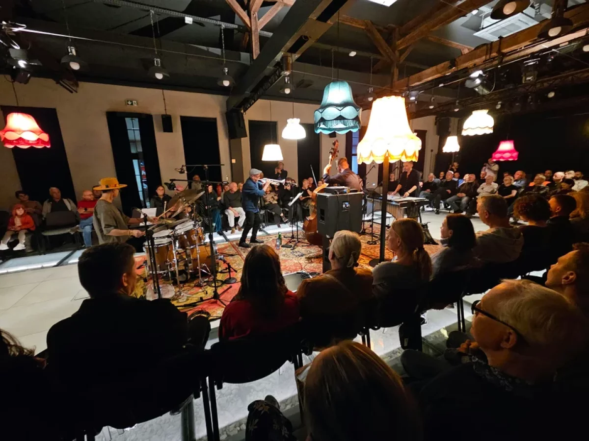 Muzyczne święto w Pleszewie. Dave Douglas zagrał z S.E.A. Trio w Zajezdni Kultury. Artyści nagrali w naszym mieście wspólny album